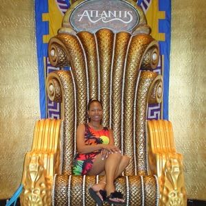 Meet your Posher, Jacqueline